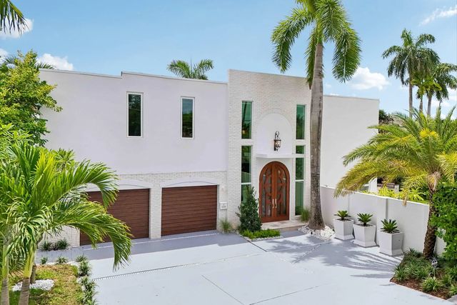 2 of 49 - 1020 Se 9th Avenue, Fort Lauderdale, FL
