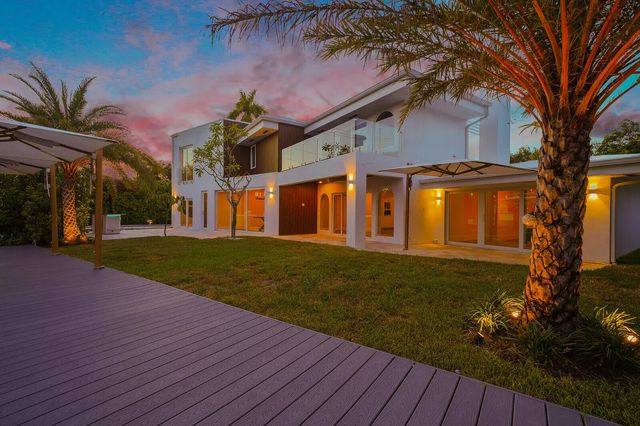 3 of 49 - 1020 Se 9th Avenue, Fort Lauderdale, FL