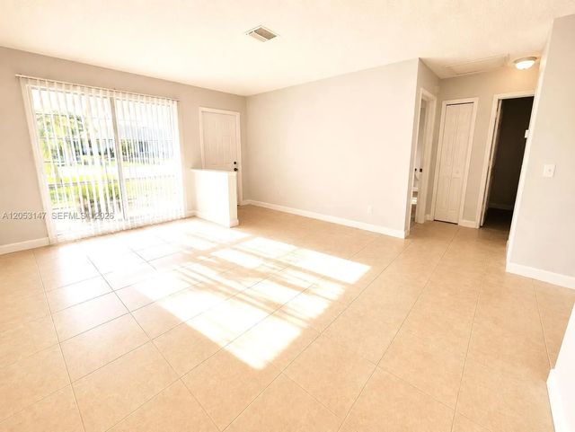 3 of 18 - 96 Se Norfolk Boulevard, Stuart, FL