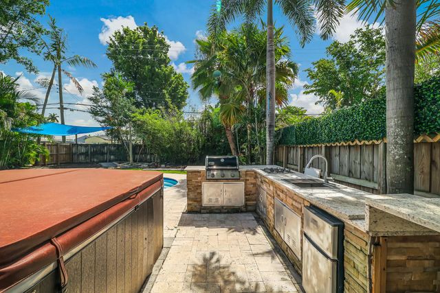 3 of 42 - 1432 Ne 2nd Avenue, Fort Lauderdale, FL