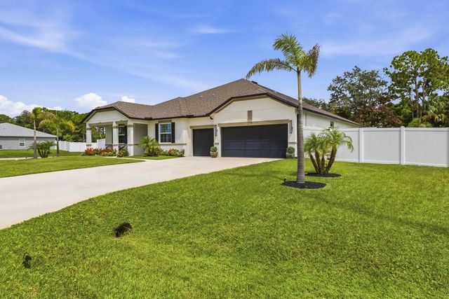 3 of 58 - 179 Sw De Gouvea Terrace, Port St. Lucie, FL
