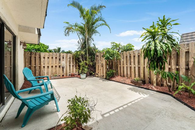 5 of 26 - 1534 Forest Lakes Circle #d, West Palm Beach, FL