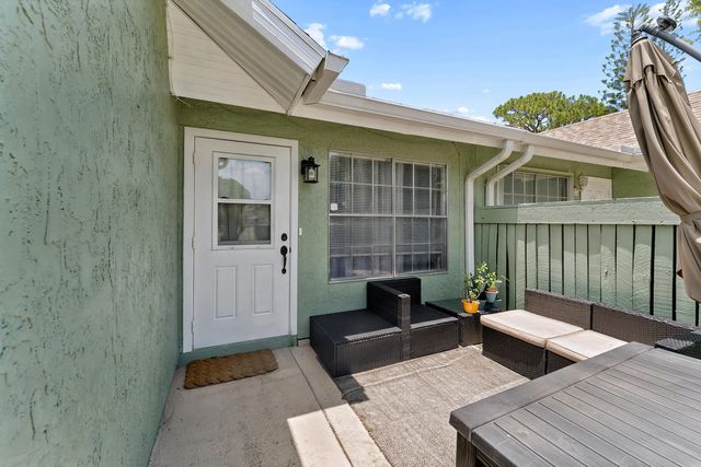 5 of 42 - 1382 Se Rivergreen Circle, Port St. Lucie, FL