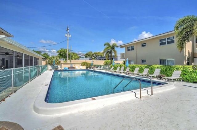 2121 Ne 42nd Court #202c, Lighthouse Point