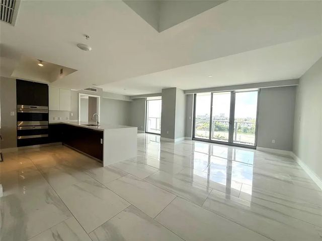 2 of 31 - 1180 N Federal Highway #809, Fort Lauderdale, FL