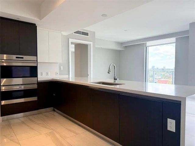 5 of 31 - 1180 N Federal Highway #809, Fort Lauderdale, FL