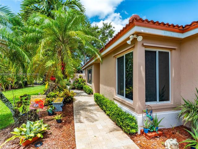 4 of 39 - 1707 Sw 109th Terrace, Davie, FL