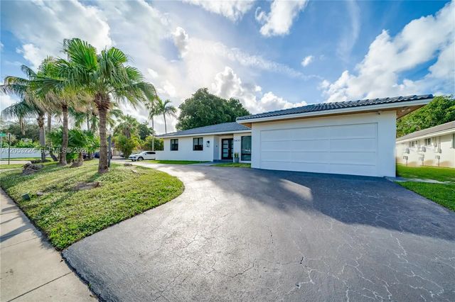2 of 51 - 3400 N Park Road, Hollywood, FL