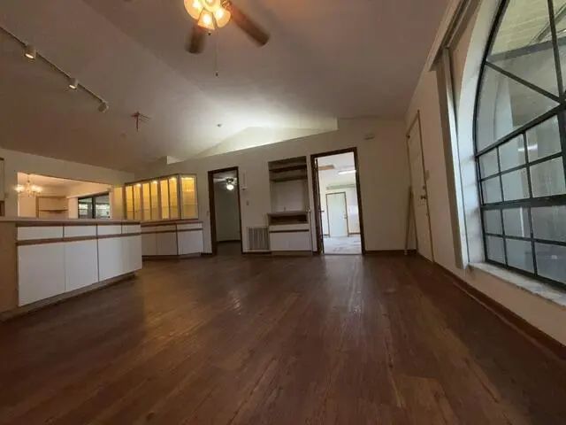 4 of 18 - 570 Londonderry Circle Se, Palm Bay, FL