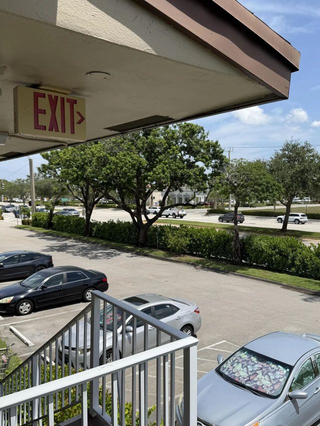 4 of 24 - 7405 W Atlantic Boulevard #201, Margate, FL