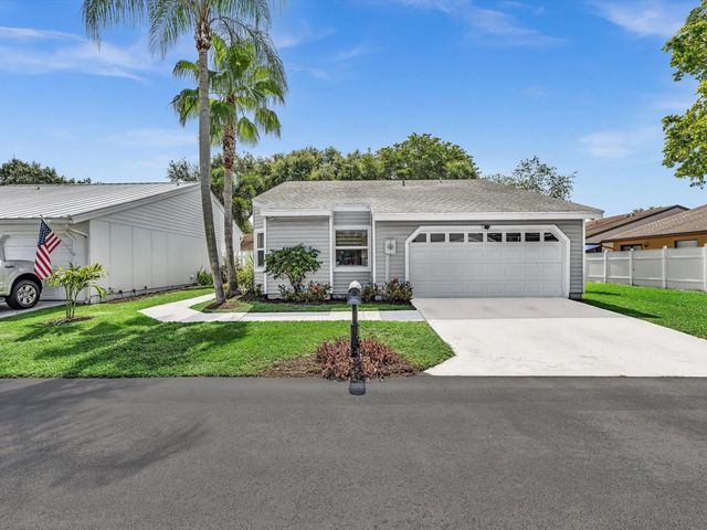 4 of 77 - 8 Hawthorne Lane, Boynton Beach, FL