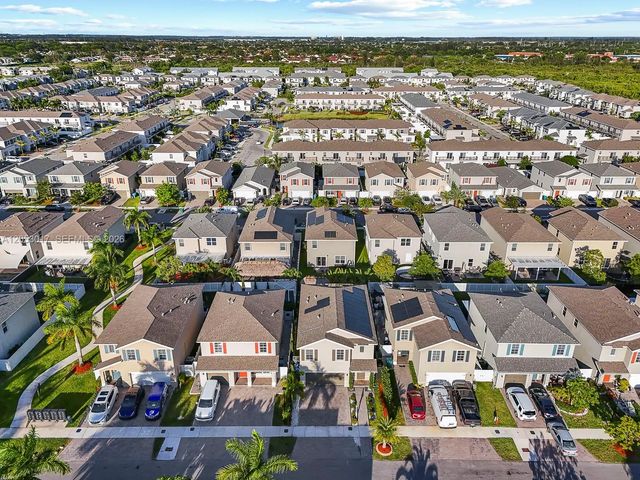 3 of 47 - 501 Ne 6th Court, Florida City, FL