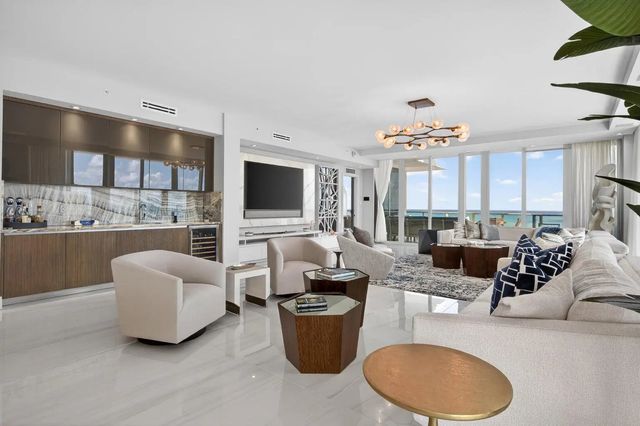 5 of 42 - 3100 N Ocean  Drive #h-ph3, Riviera Beach, FL