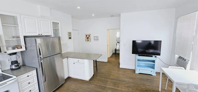 4 of 20 - 842 Meridian Avenue #3d, Miami Beach, FL