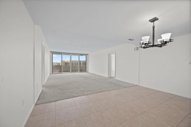 2773 S Ocean Boulevard #416, Palm Beach
