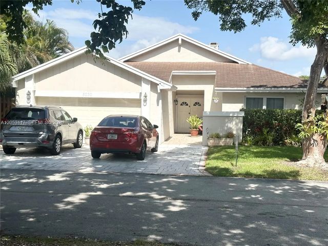 5030 Sw 149th Place, Miami
