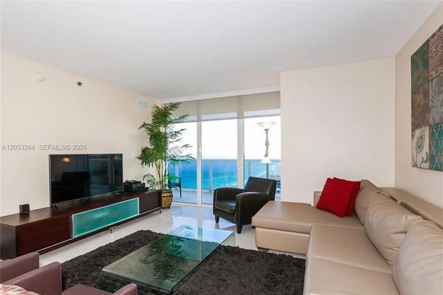 2 of 50 - 1830 S Ocean Drive #3204, Hallandale Beach, FL