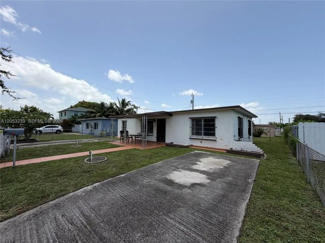 2 of 23 - 881 E 14th Street, Hialeah, FL