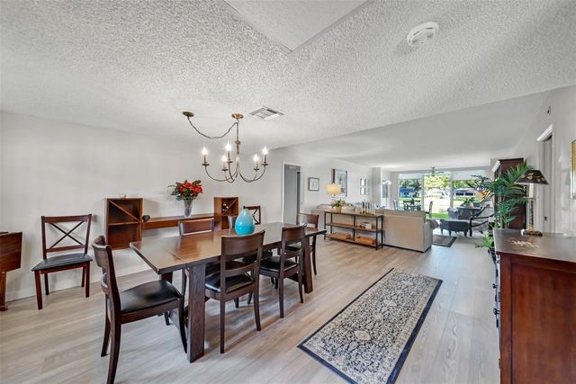 2 of 34 - 3611 Oaks Clubhouse Drive #104, Pompano Beach, FL