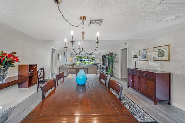 3 of 34 - 3611 Oaks Clubhouse Drive #104, Pompano Beach, FL