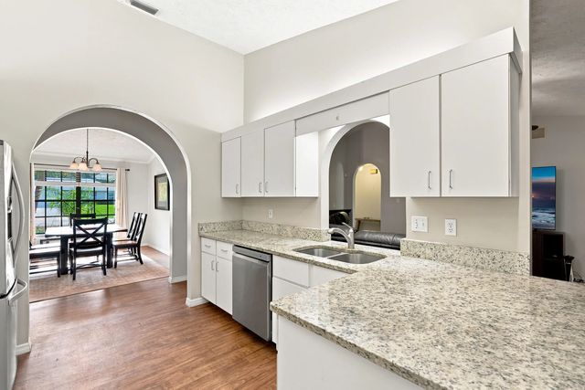 4 of 44 - 6107 Bamboo Drive, Fort Pierce, FL