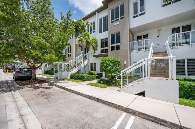 10265 Nw 63rd Terrace #204, Doral