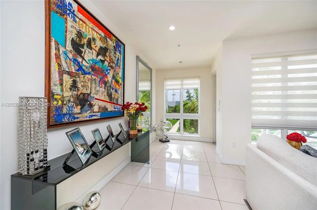 2 of 32 - 10265 Nw 63rd Terrace #204, Doral, FL