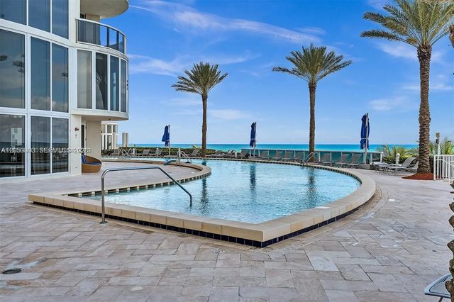 3 of 42 - 17201 Collins Avenue #2502, Sunny Isles Beach, FL