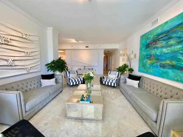 4 of 28 - N/A, Key Biscayne, FL
