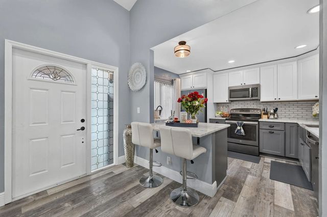 2242 Nw 39th Avenue, Coconut Creek