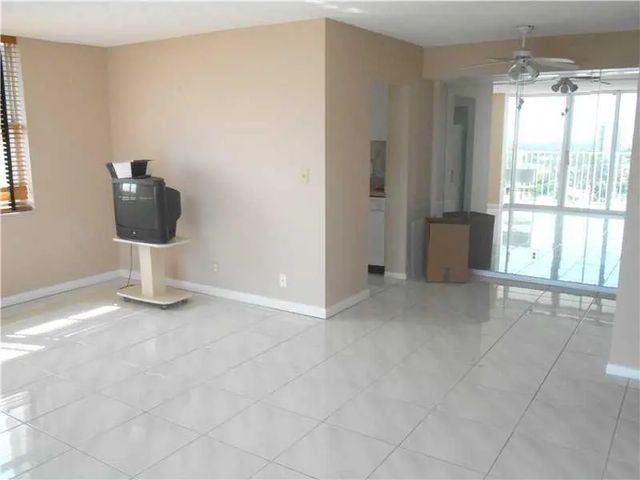 3 of 23 - 111 Briny Avenue #1214, Pompano Beach, FL