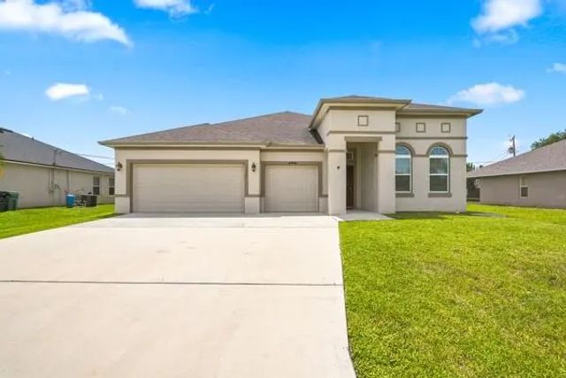 2 of 42 - 1957 Sw Logan Street, Port St. Lucie, FL