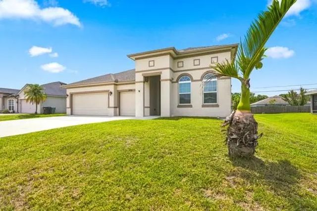 3 of 42 - 1957 Sw Logan Street, Port St. Lucie, FL