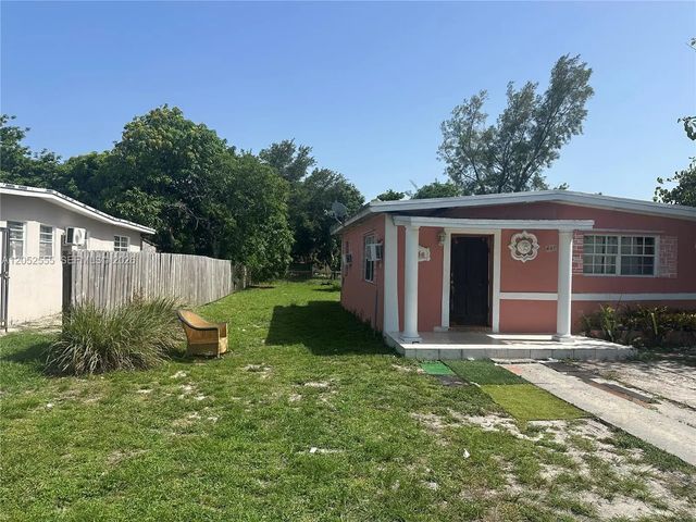 3 of 25 - 440 Nw 133rd Street, North Miami, FL