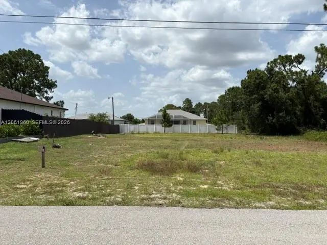 3 of 8 - 2812 Sw 33, Lehigh Acres, FL