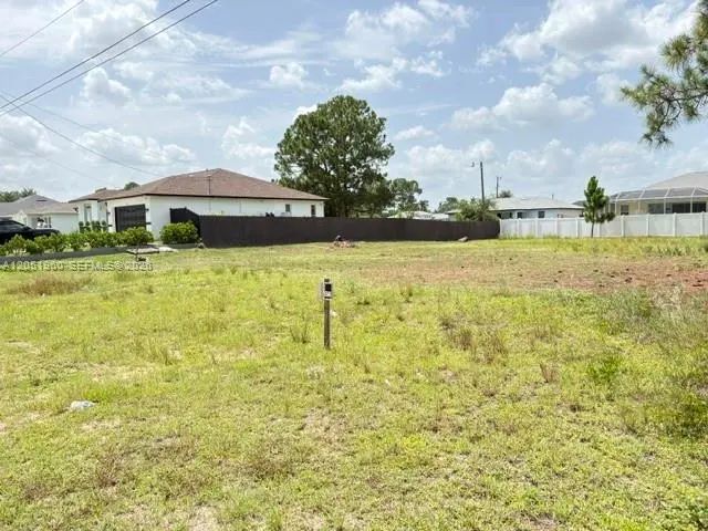 5 of 8 - 2812 Sw 33, Lehigh Acres, FL