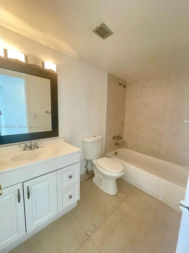 5 of 15 - 13155 Ixora Court #201, North Miami, FL