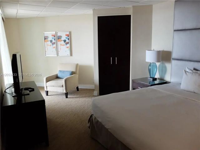 5 of 9 - 2670 E Sunrise Boulevard #523, Fort Lauderdale, FL
