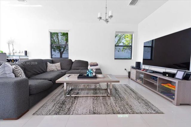 4 of 18 - 25079 Sw 114th Court, Homestead, FL