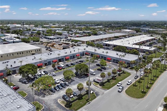 2 of 34 - 18645 Sw 107th Avenue #2, Cutler Bay, FL