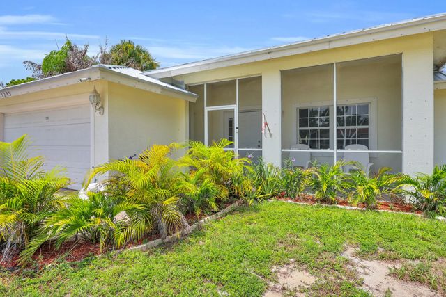 3 of 33 - 1295 12th Avenue Sw, Vero Beach, FL