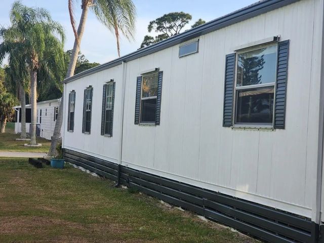 14 Novedades, Port St. Lucie