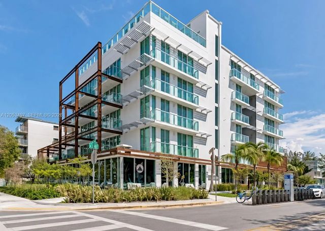 5 of 5 - N/A, Miami Beach, FL
