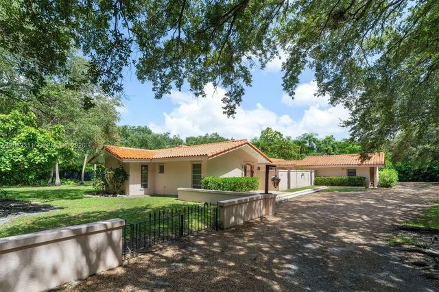 4 of 47 - 11950 Sw 67 Court, Pinecrest, FL