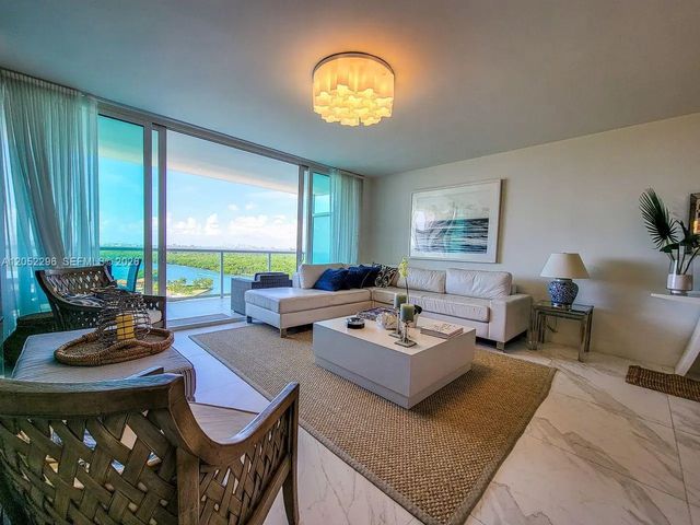 5 of 25 - 400 Sunny Isles Boulevard #1604, Sunny Isles Beach, FL