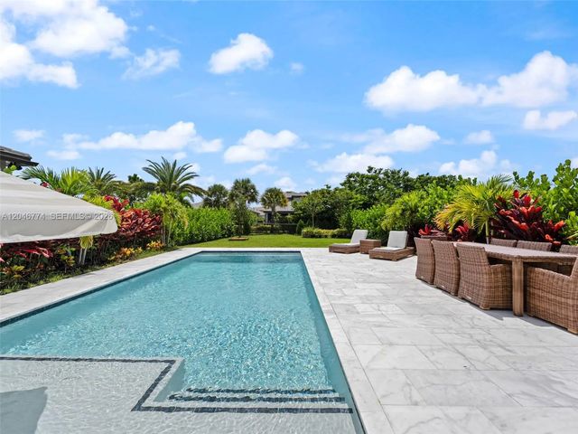 4482 Silverwood Lane S, Oakland Park