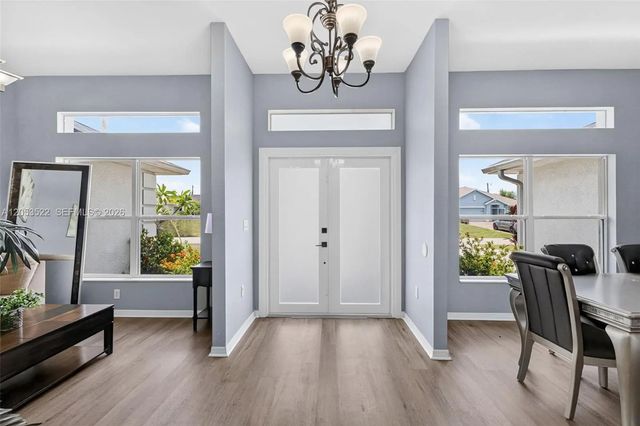 4 of 45 - 1020 Nw 14th Street, Cape Coral, FL