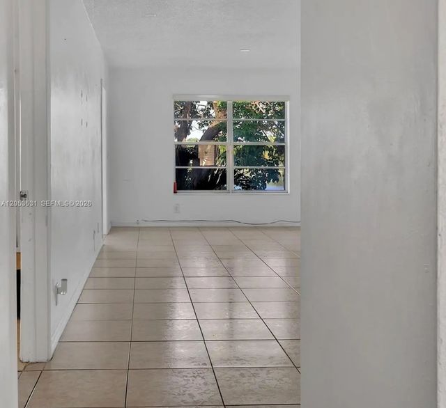 5 of 18 - 19105 Ne 2nd Avenue #2118, Miami, FL