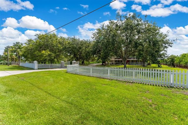 24545 Sw 192nd Avenue, Homestead