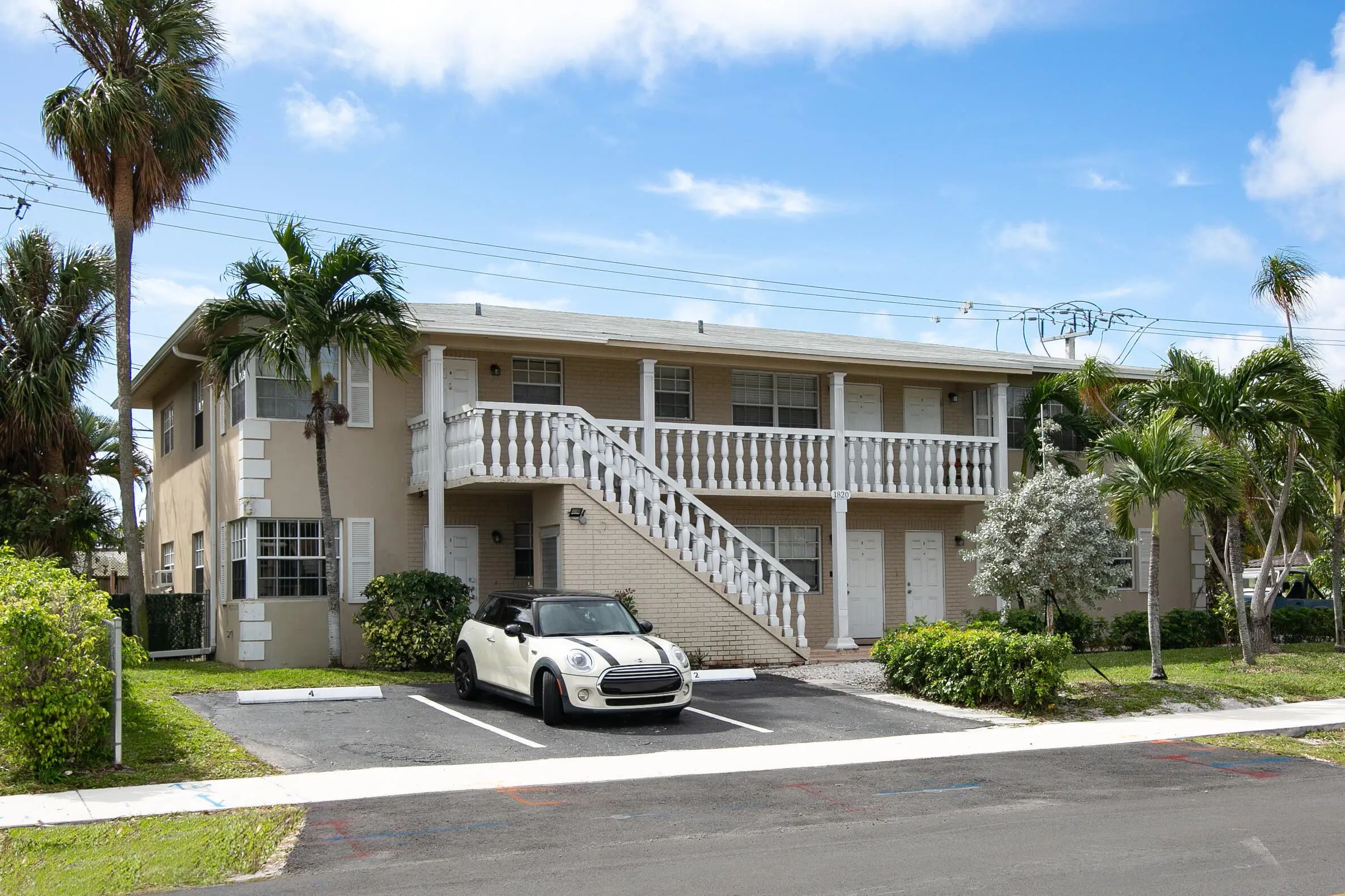 1820 Ne 56th Street, Fort Lauderdale